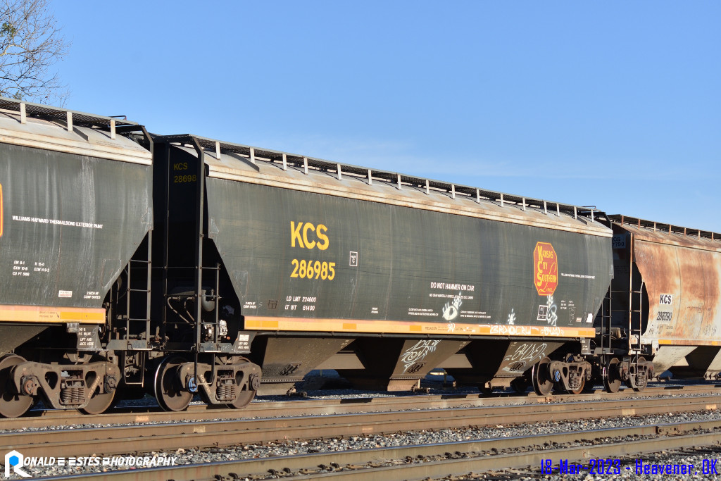 PRN2023030349_499 Kansas City Southern KCS 286985 Hopper Car 58' 0" LO C114 3 Bay Covered Cylindrical 5188cf